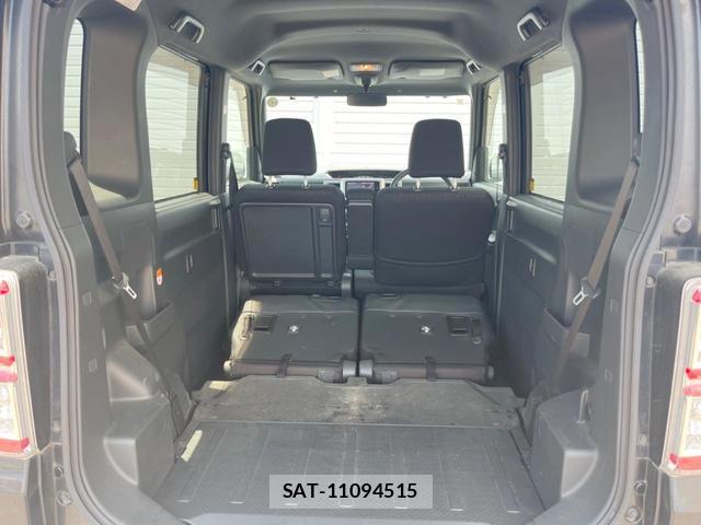 Toyota Pixis Mega 2015-09 8550076-9
