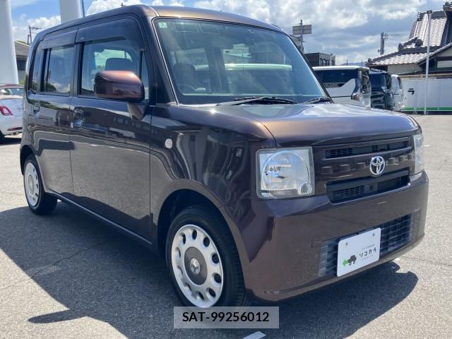 Toyota PIXIS SPACE 2014-03 8549356-11
