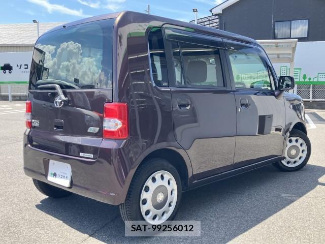 Toyota PIXIS SPACE 2014-03 8549356-13