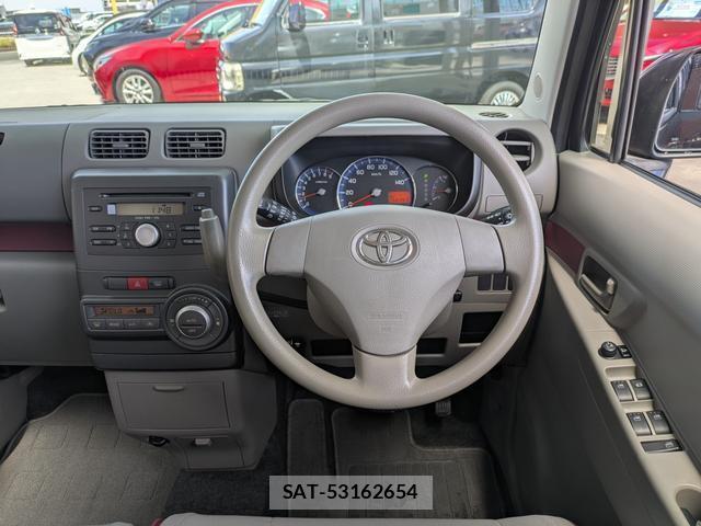 Toyota PIXIS SPACE 2012-04 8549448-17