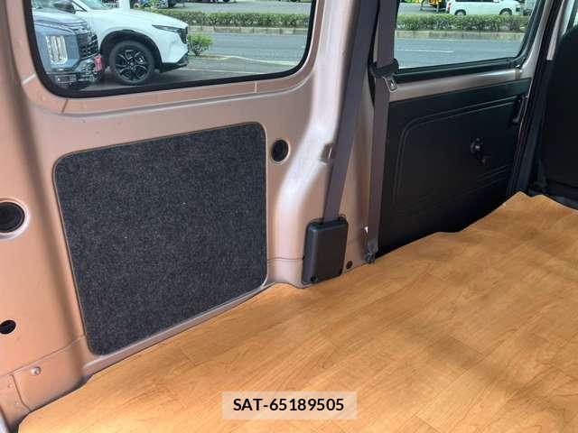 Toyota PIXIS VAN 2019-04 8546124-13