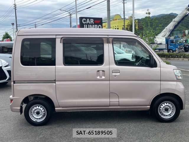 Toyota PIXIS VAN 2019-04 8546124-6