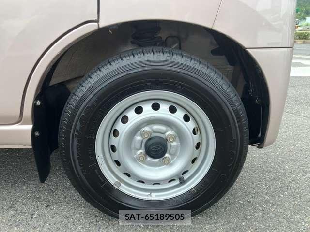 Toyota PIXIS VAN 2019-04 8546124-9