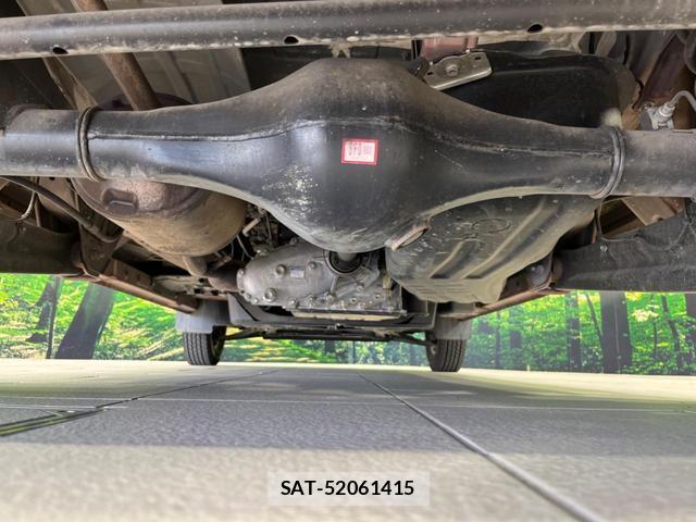 Toyota PIXIS VAN 2022-02 8546867-17