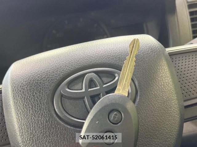 Toyota PIXIS VAN 2022-02 8546867-6