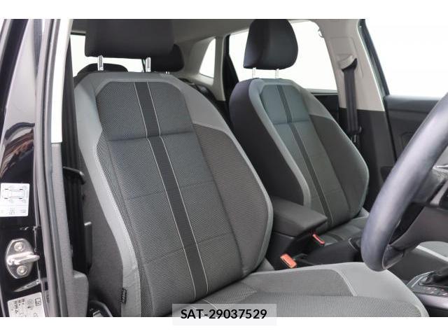 VolksWagen POLO 2018-12 8545516-12
