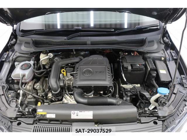 VolksWagen POLO 2018-12 8545516-15