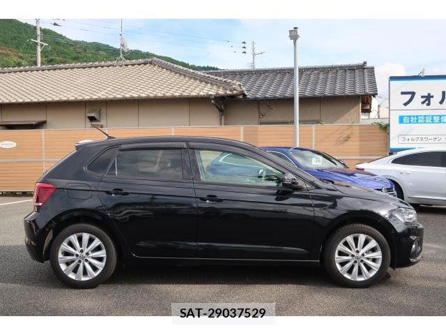VolksWagen POLO 2018-12 8545516-19