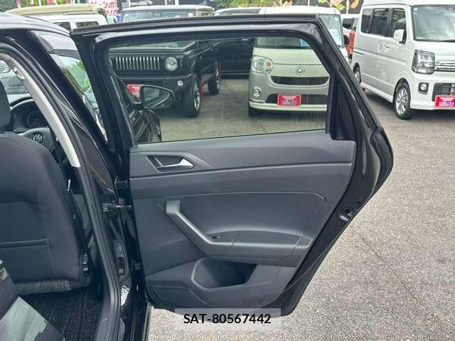 VolksWagen POLO 2020-09 8546137-15