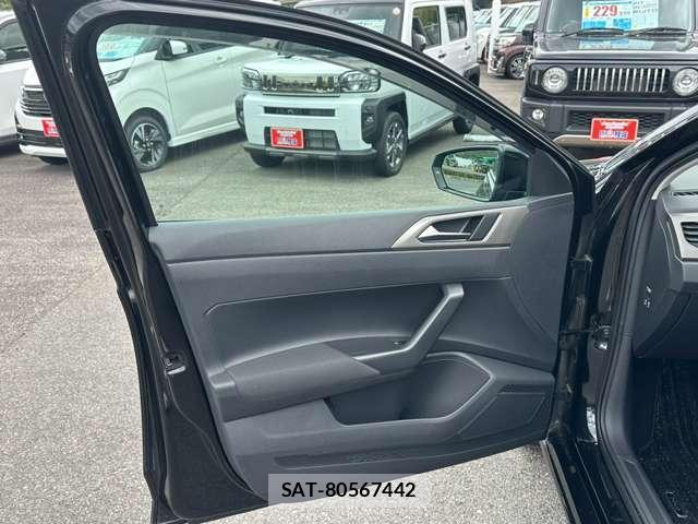 VolksWagen POLO 2020-09 8546137-16
