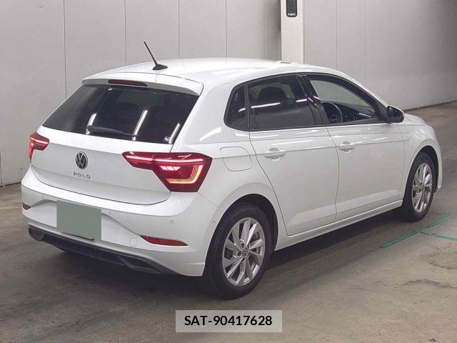 VolksWagen POLO 2022-11 8547831-4