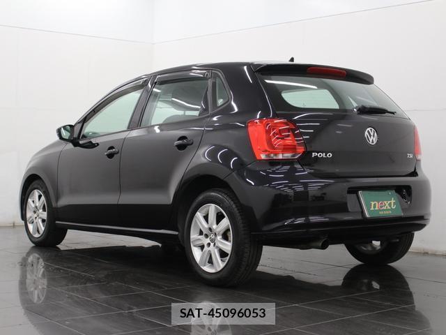 VolksWagen POLO 2012-06 8550090-15