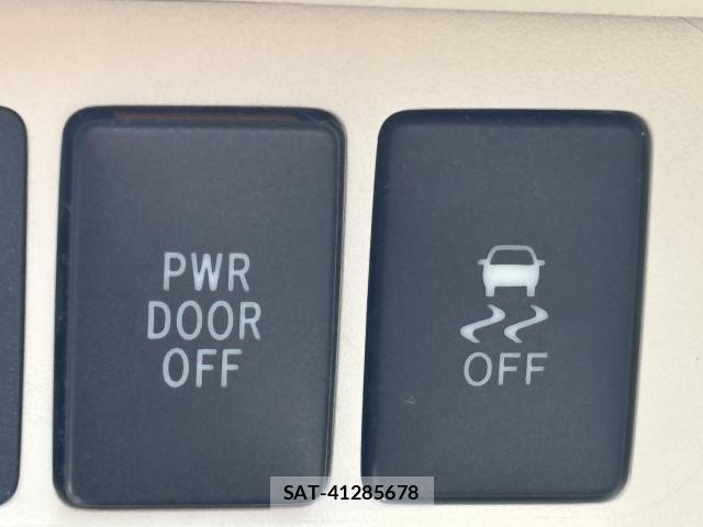 Toyota PORTE 2015-07 8548557-11