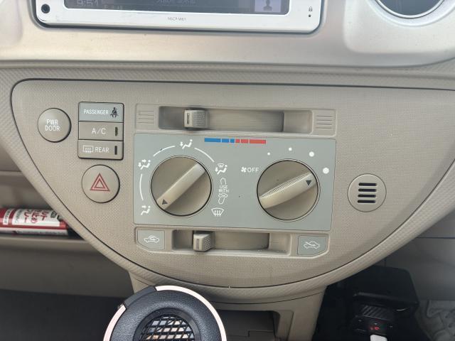 Toyota PORTE 2011-09 8551239-8