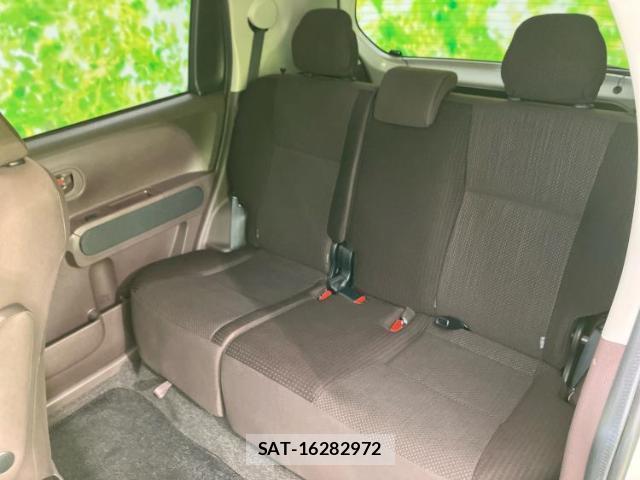 Toyota PORTE 2013-07 8552671-6