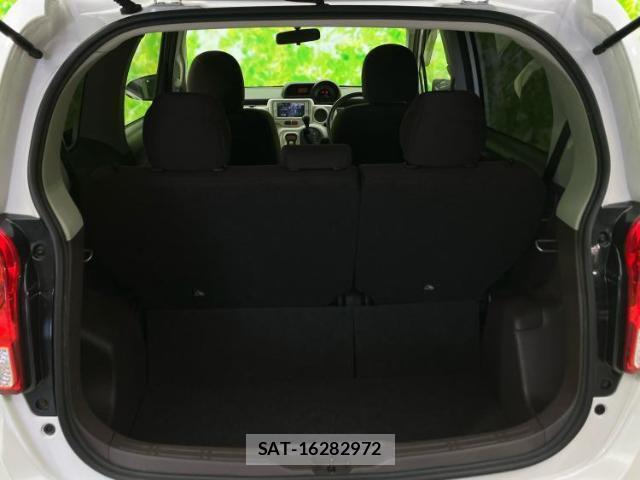 Toyota PORTE 2013-07 8552671-7