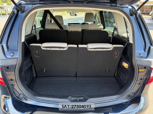 Mazda PREMACY 2014-05 8546086-15