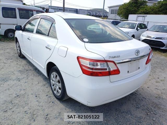 Toyota PREMIO 2011-07 8547496-5