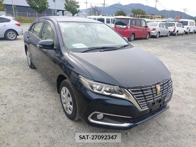 Toyota PREMIO 2017-08 8547512-3