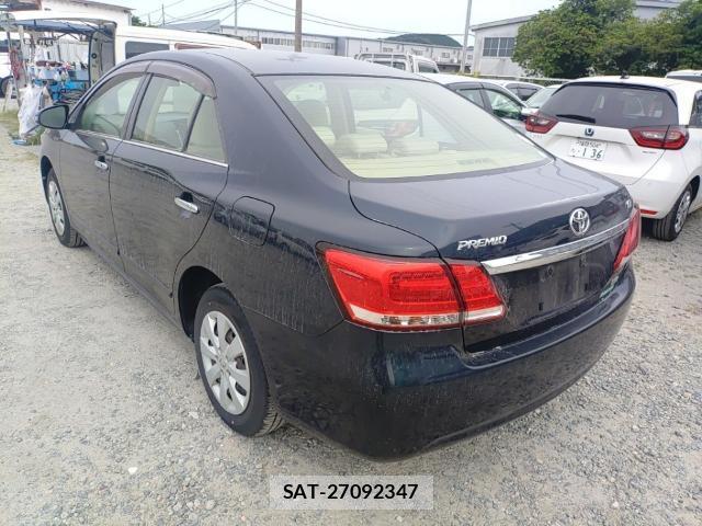 Toyota PREMIO 2017-08 8547512-5