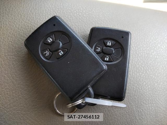Toyota PREMIO 2011-08 8552165-14