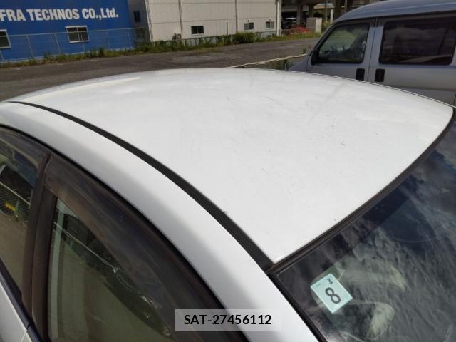 Toyota PREMIO 2011-08 8552165-6