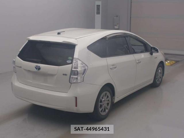 Toyota PRIUS ALPHA 2014-11 8545852-1