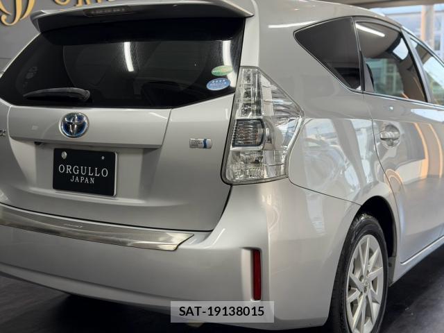 Toyota PRIUS ALPHA 2013-06 8546492-7