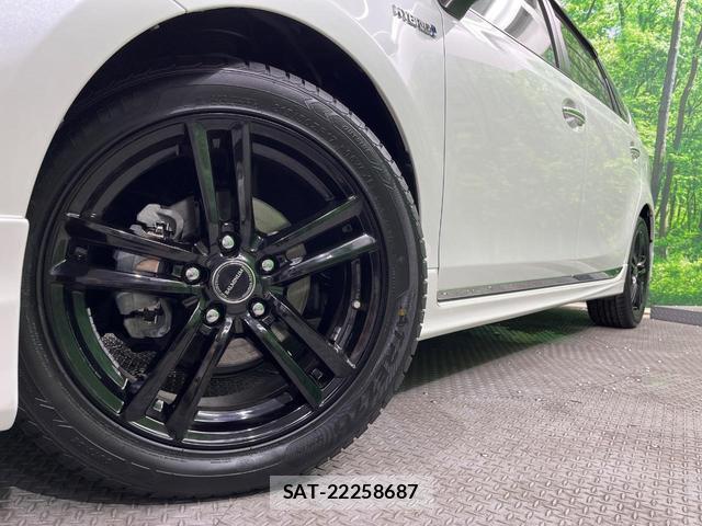 Toyota PRIUS ALPHA 2013-11 8546856-11