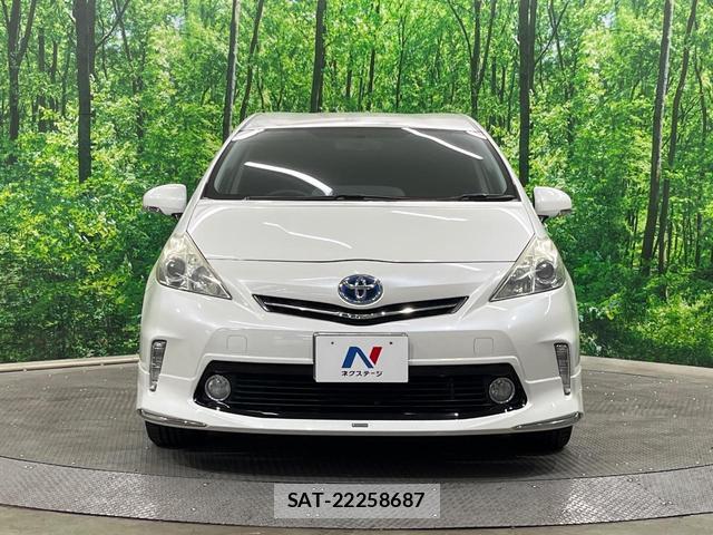 Toyota PRIUS ALPHA 2013-11 8546856-13