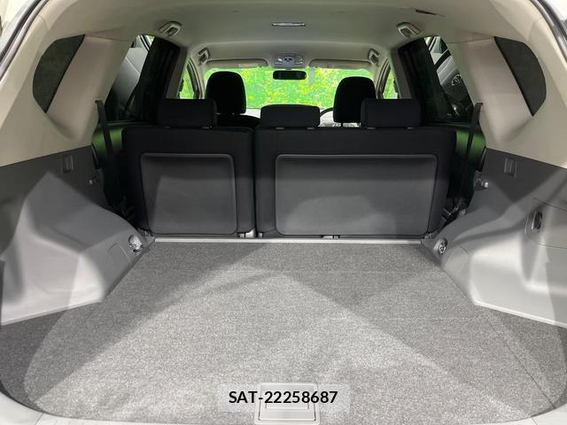Toyota PRIUS ALPHA 2013-11 8546856-9