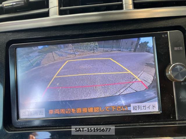 Toyota PRIUS ALPHA 2012-01 8546974-16