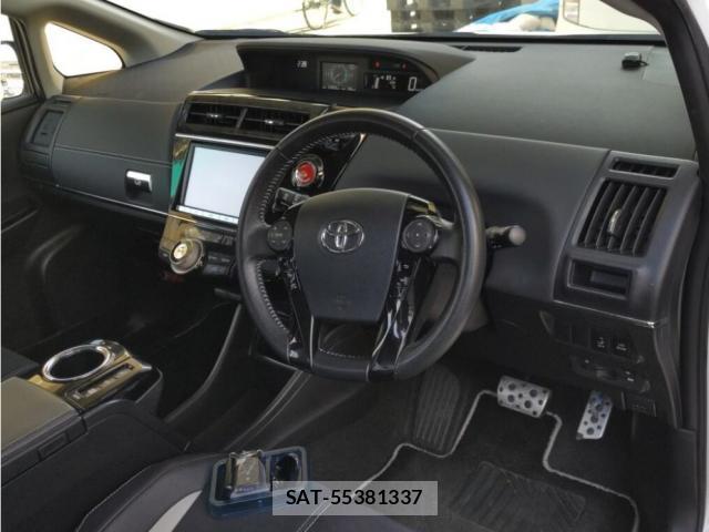 Toyota PRIUS ALPHA 2016-02 8548629-2