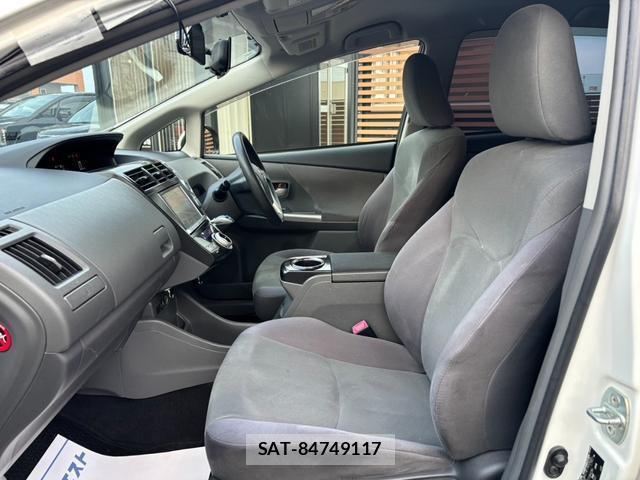 Toyota PRIUS ALPHA 2013-07 8548676-10
