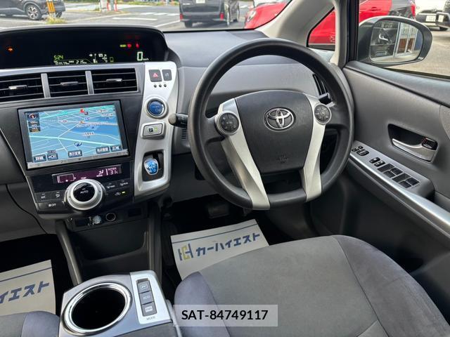Toyota PRIUS ALPHA 2013-07 8548676-16
