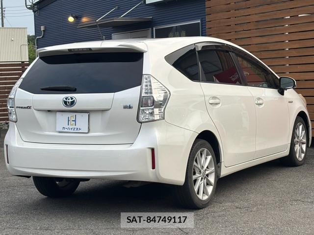 Toyota PRIUS ALPHA 2013-07 8548676-3