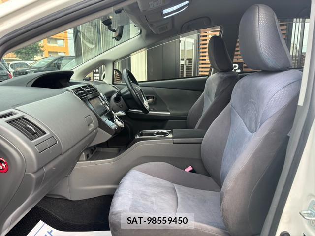 Toyota PRIUS ALPHA 2012-06 8548678-10