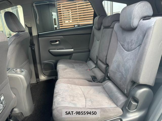Toyota PRIUS ALPHA 2012-06 8548678-12