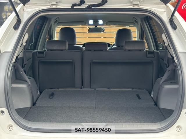 Toyota PRIUS ALPHA 2012-06 8548678-17