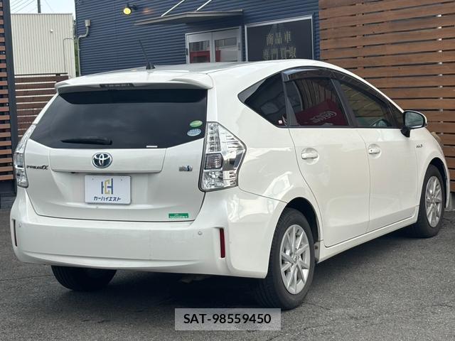Toyota PRIUS ALPHA 2012-06 8548678-4