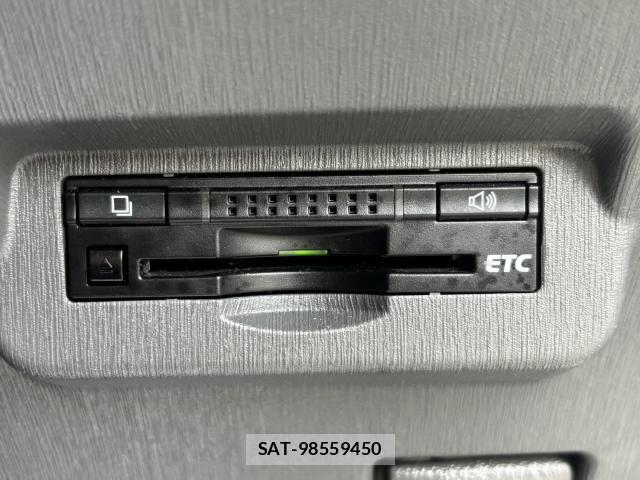 Toyota PRIUS ALPHA 2012-06 8548678-6
