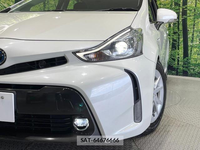 Toyota PRIUS ALPHA 2018-05 8549498-11