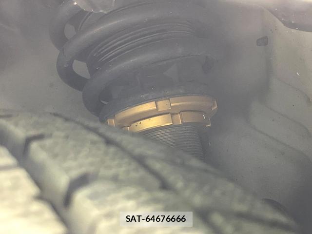 Toyota PRIUS ALPHA 2018-05 8549498-19