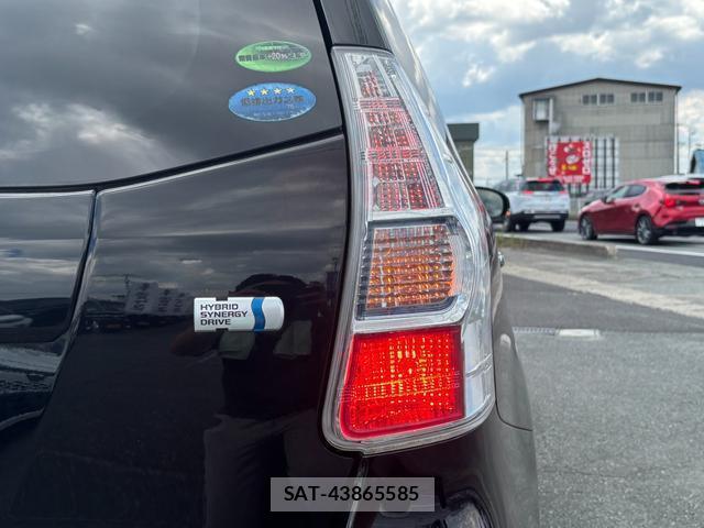 Toyota PRIUS ALPHA 2013-10 8550083-10
