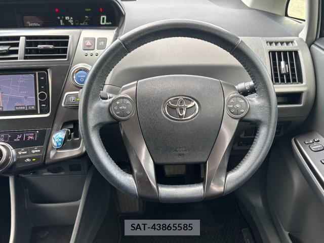 Toyota PRIUS ALPHA 2013-10 8550083-12