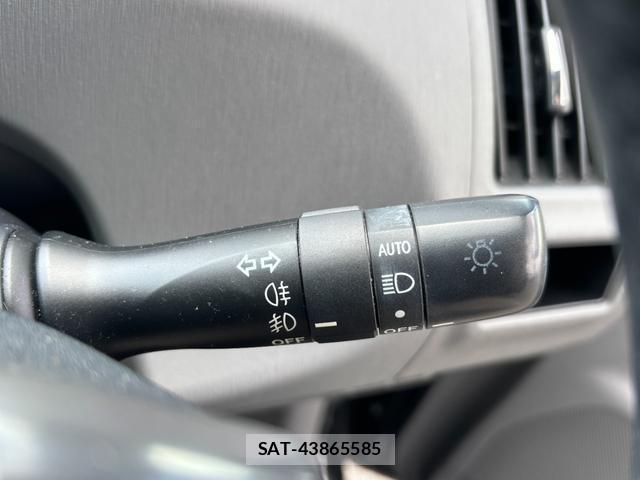 Toyota PRIUS ALPHA 2013-10 8550083-16