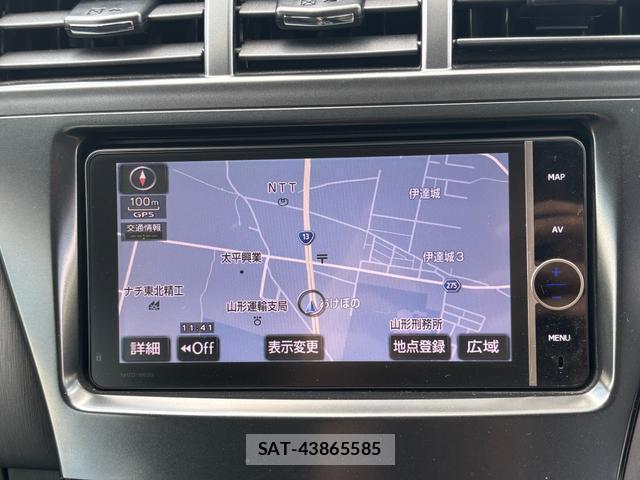 Toyota PRIUS ALPHA 2013-10 8550083-18