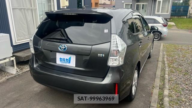 Toyota PRIUS ALPHA 2014-07 8550287-12
