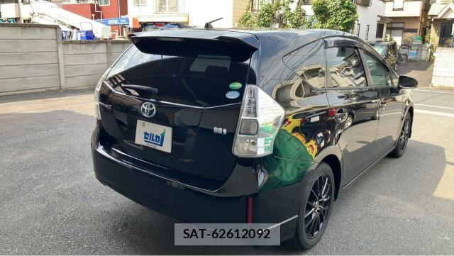 Toyota PRIUS ALPHA 2013-04 8550290-12