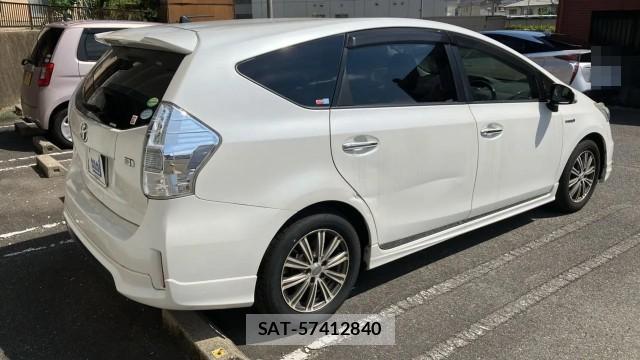 Toyota PRIUS ALPHA 2014-07 8550335-12